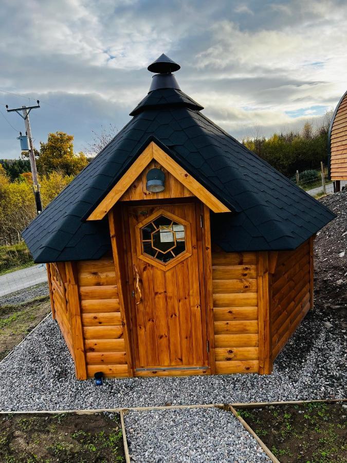 Вилла Highland Premier Glamping Pods Бьюли Экстерьер фото