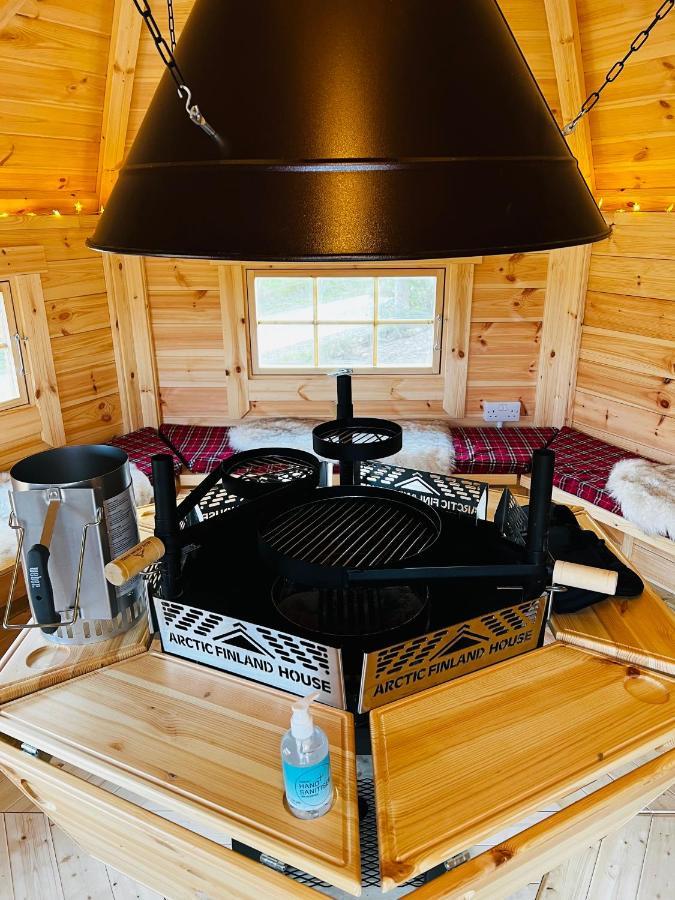 Вилла Highland Premier Glamping Pods Бьюли Экстерьер фото